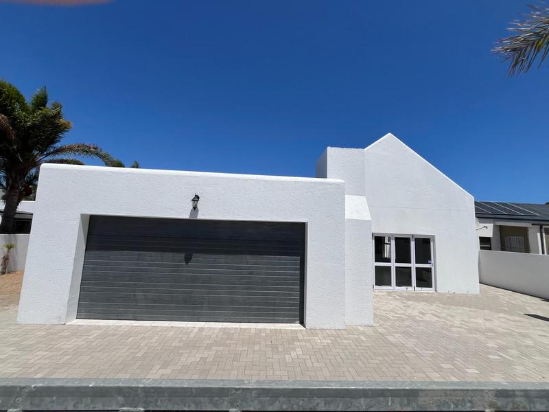 3 Bedroom Property for Sale in Velddrif Western Cape